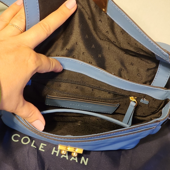 Cole Haan blue leather shoulder bag - Picture 4 of 5